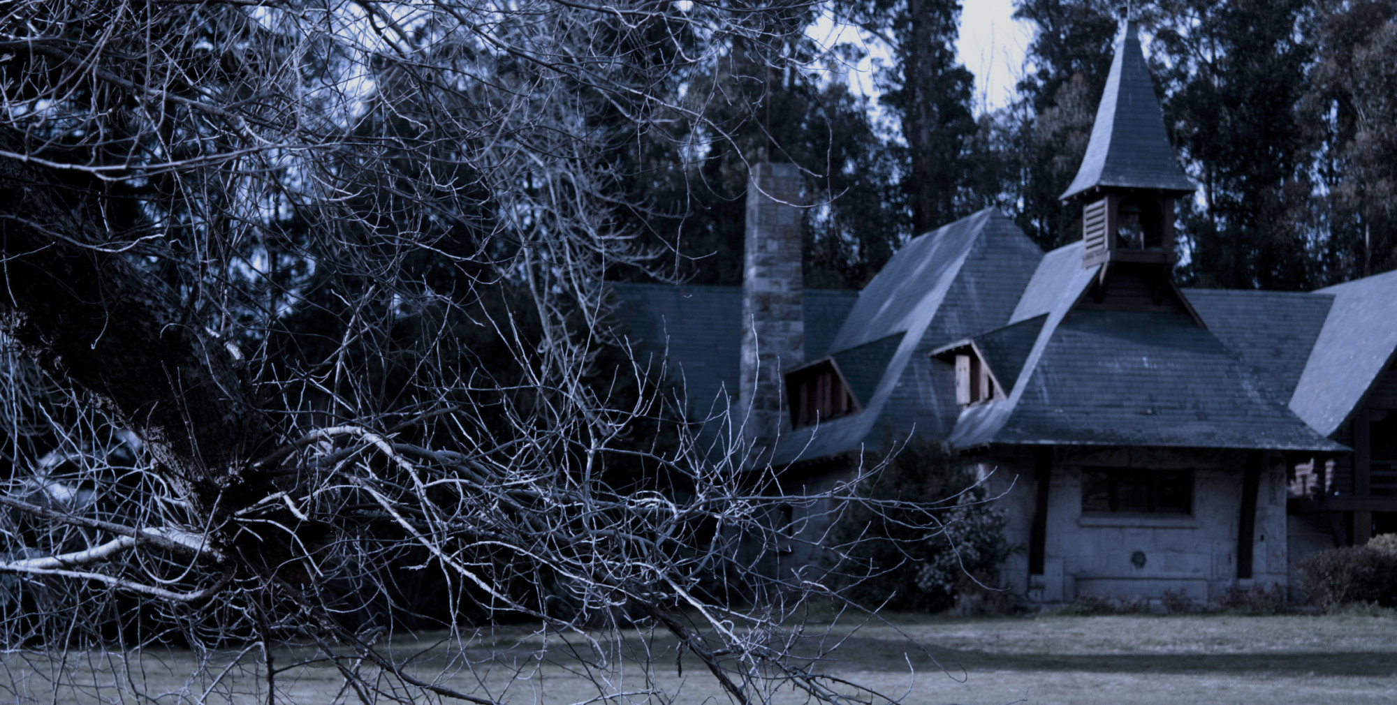 m-appeal_Darkness by Day